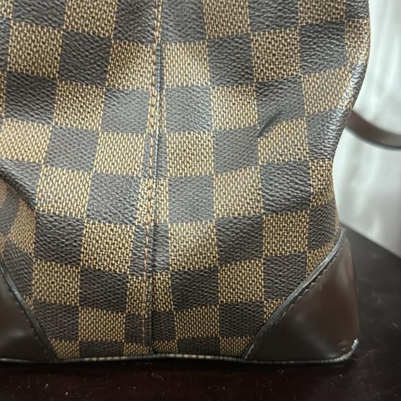 🔥EUC🔥 Louis Vuitton, Hampstead GM Bag - Picture 15 of 15
